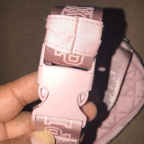 Pink waist belt bag - Picture 7 of 8